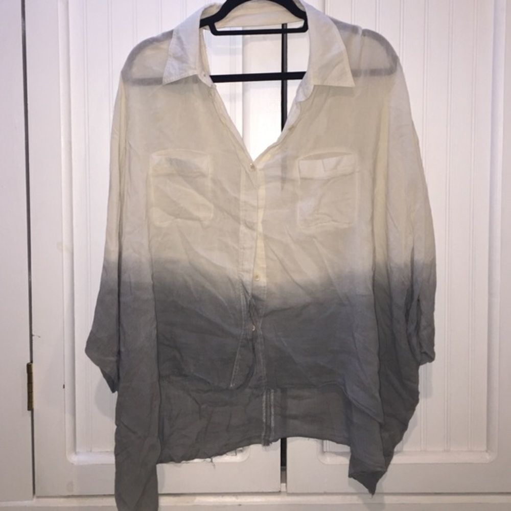 Ombré Button Down Top - Picture 2 of 5